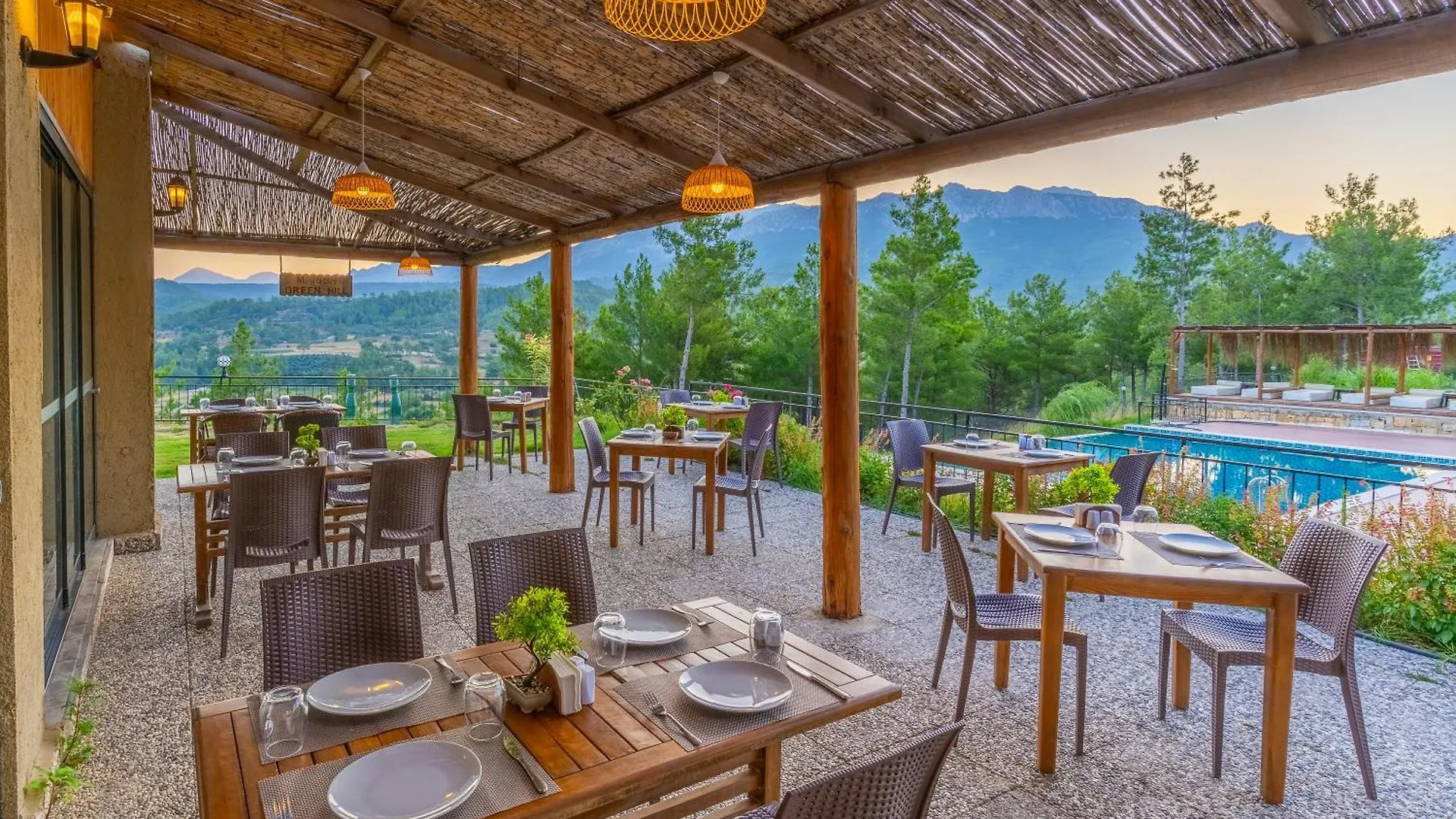 Maison Green Hill Hobbit Villas & Boutique Hotel Antalya